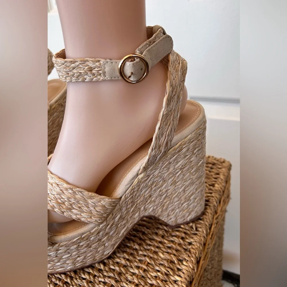 Shoedazzle Raffia Platform Wedge Ankle Strap‎ Size 10